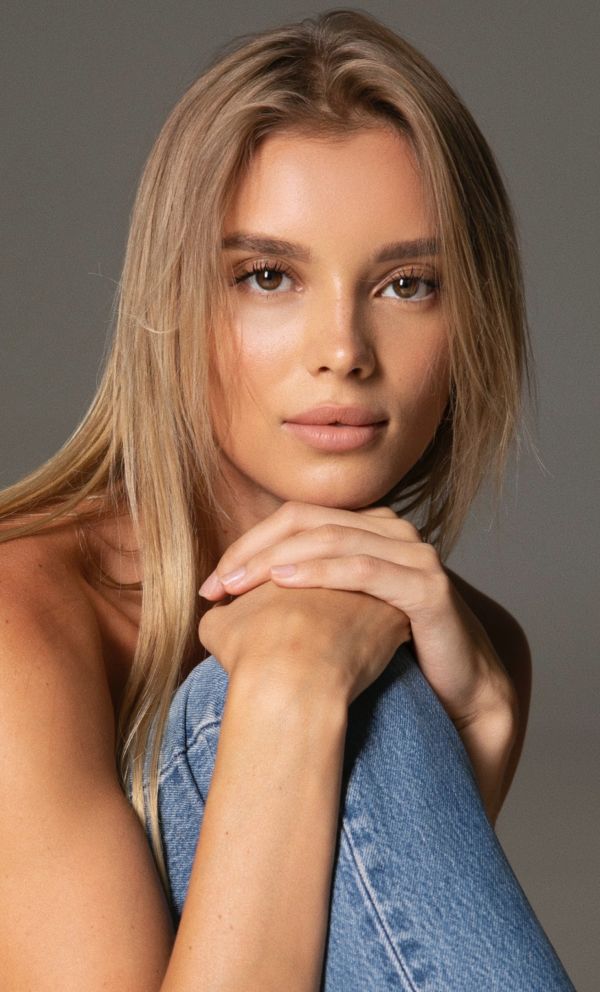 Kate S  Gallery