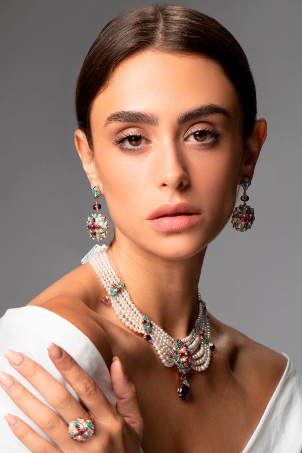 Tara  Gallery