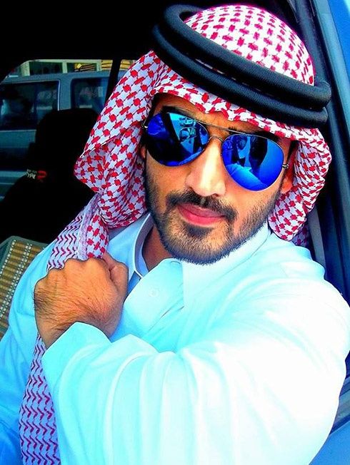 Essam  Gallery