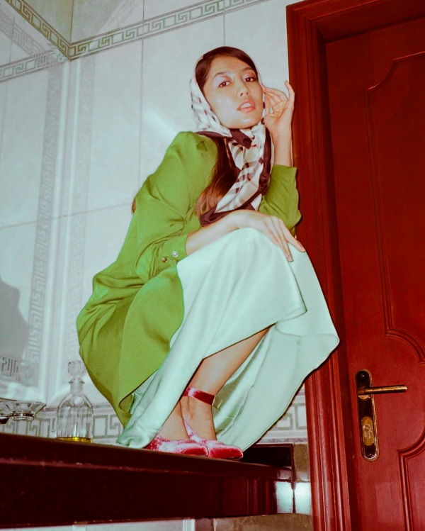 Mina  Gallery