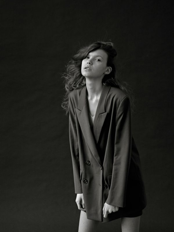 Elvina  Gallery