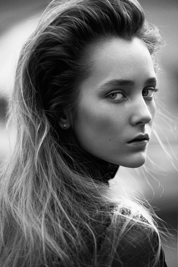 Sasha Ovi  Gallery