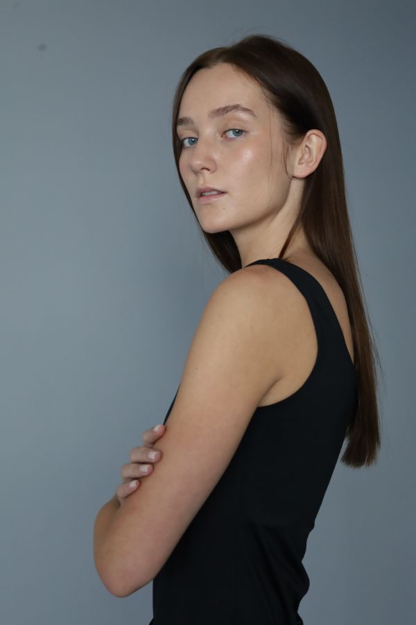 Sasha Ovi  Gallery