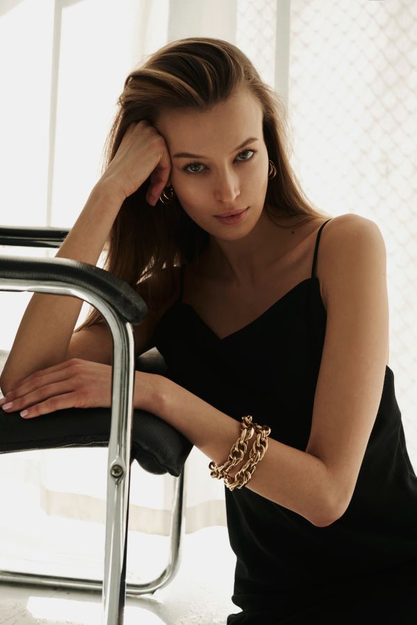 Olivia  Gallery