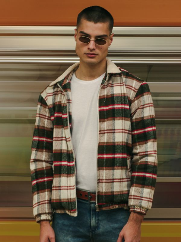 Aaron  Gallery