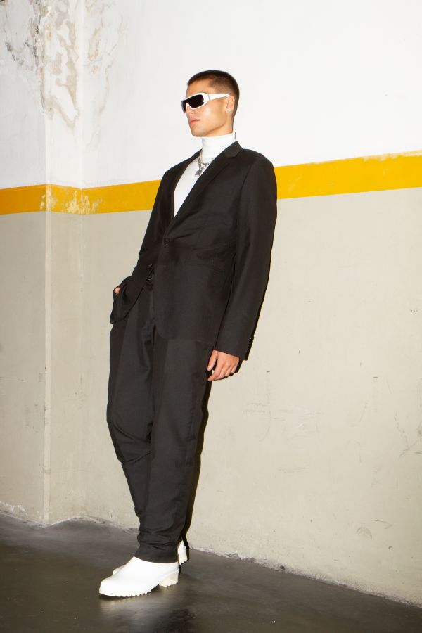 Aaron  Gallery