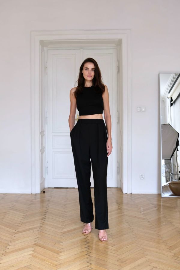 Ada  Gallery